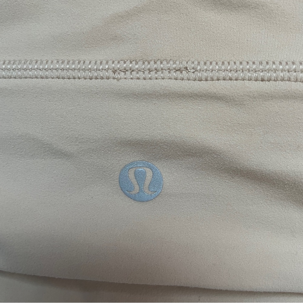 NWOT - Size 10 - lululemon Athletica Align Sports Bra - Nude - Picture 3 of 4